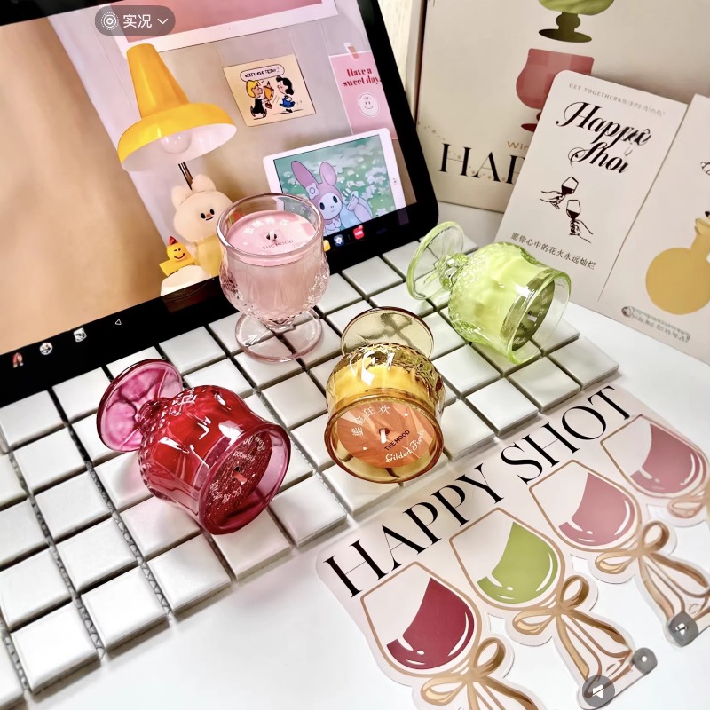 香り付きキャンドルギフトセット ワイングラス型 4種の香り  - Holiday Candle Set のレビューと価格